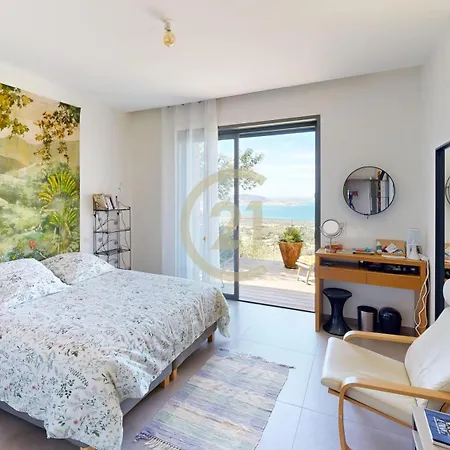 De Prestige Vue ! 4* Lumio (Corsica)